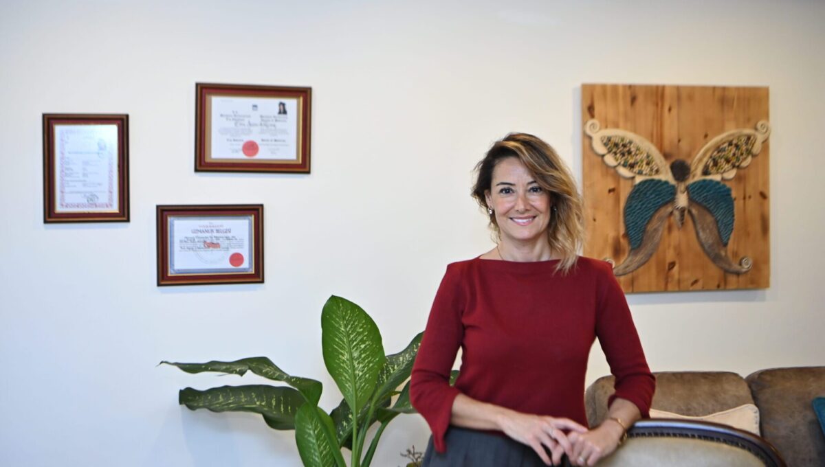 Dr. Özlem Albayrak Psikiyatri kliniği