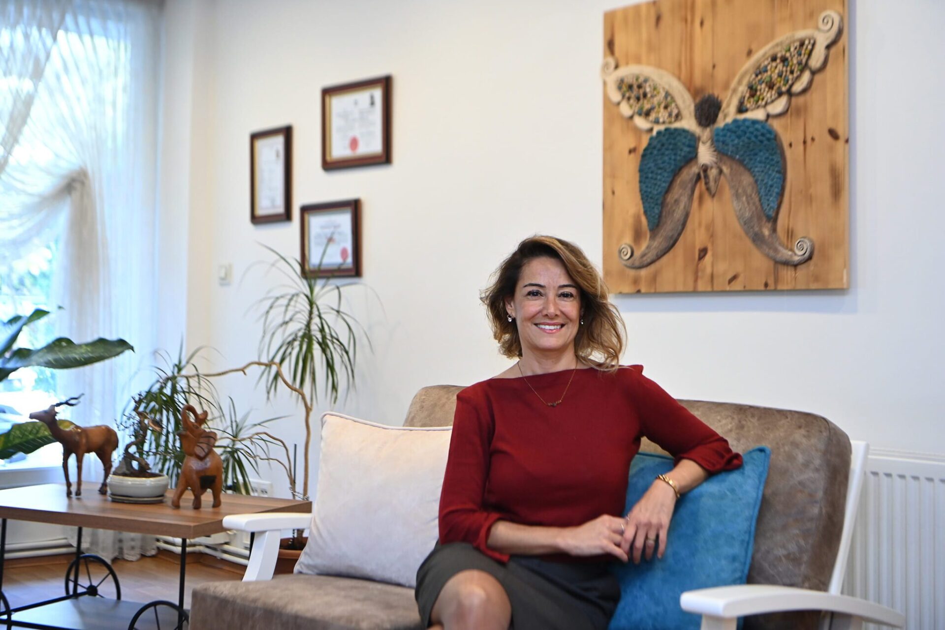 Dr. Özlem Albayrak Kadıköy klinik odası